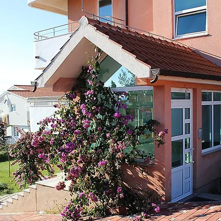 Sandra Apartment